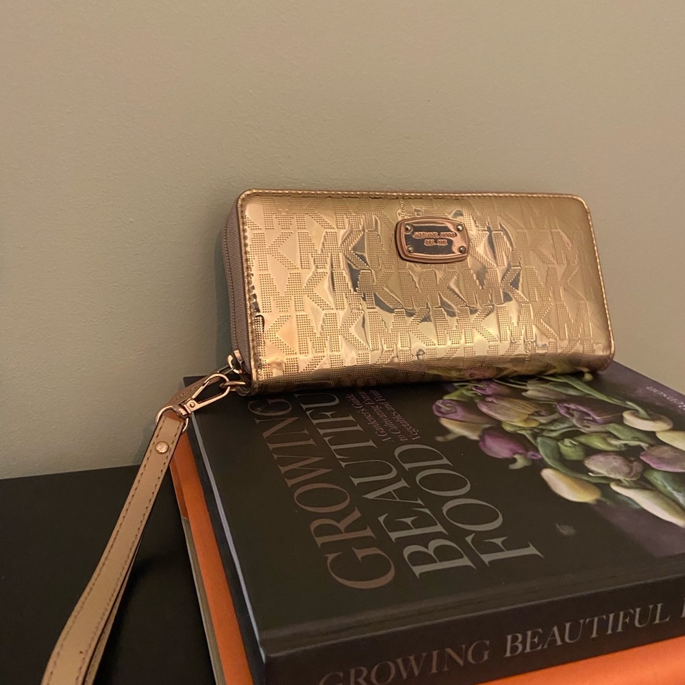 Michael Kors Monogram Gold Wallet